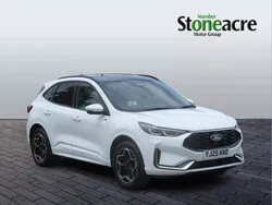 White Used 2025 Ford Kuga ST-Line X SUV | £31,999 (Expensive)