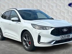 White Used 2025 Ford Kuga ST-Line SUV | £29,795 (Expensive)