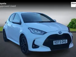 White Used 2023 Toyota Yaris Hybrid Design Hatchback | £18,051 (Fair price)