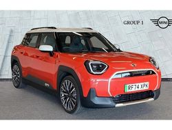 Rebel red New 2025 Mini Aceman Exclusive SUV | £32,999 (Super price)