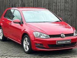 Red Used 2016 VW Golf VII Edition Hatchback | £11,499 (Fair price)