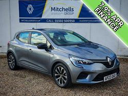 Grey Used 2023 Renault Clio V Evolution Hatchback | £14,995 (Good price)
