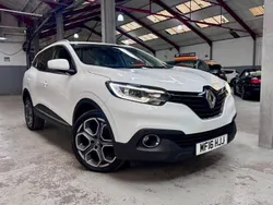 White Used 2016 Renault Kadjar Dynamique SUV | £8,790 (Fair price)