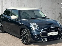 Black Used 2019 Mini Cooper S Exclusive Hatchback | £16,600 (Fair price)