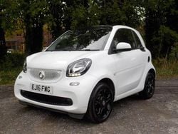 White Used 2016 Smart ForTwo Coupé Premium Coupe | £4,595 (Fair price)