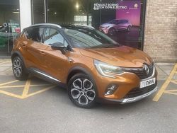 Orange Used 2022 Renault Captur SE SUV | £13,895 (Fair price)