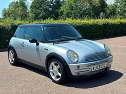 Silver Used 2003 Mini Cooper Hatch Hatchback | £995
