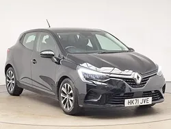 Black Used 2021 Renault Clio V Iconic Hatchback | £9,998 (A bit pricey)