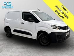 White Used 2019 Peugeot Partner Van | £6,500 (Good price)
