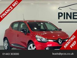 Red Used 2016 Renault Clio IV Dynamique Hatchback | £4,999 (Fair price)