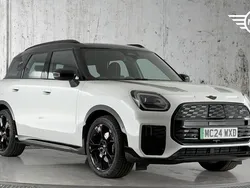 White Used 2024 Mini Countryman SUV | £32,991 (Fair price)