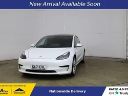 White Used 2021 Tesla Model 3 Standard Range Sedan | £15,500 (Fair price)