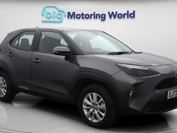 Used 2025 Toyota Yaris Hybrid Estate | £18,600 (Super price)