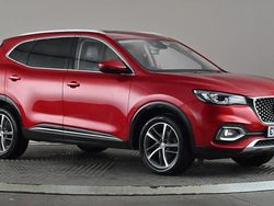 Red Used 2022 MG HS Exclusive SUV | £11,998 (Fair price)
