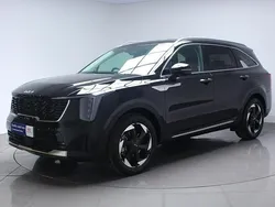 Black Used 2025 Kia Sorento 3 SUV | £41,687 (Fair price)