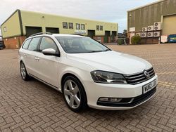 White Used 2012 VW Passat S Estate | £2,995 (Fair price)