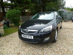 Black Used 2010 Vauxhall Astra SRi Hatchback | £1,875 (Good price)