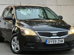 Black Used 2010 Kia Ceed 2 Hatchback | £3,800 (Fair price)