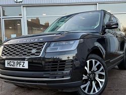 Black Used 2021 Land Rover Range Rover Vogue SE SUV | £45,000 (Expensive)