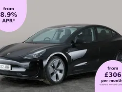 Black Used 2022 Tesla Model 3 RWD Sedan | £19,948 (Fair price)