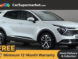 White Used 2022 Kia Sportage SUV | £23,776 (A bit pricey)