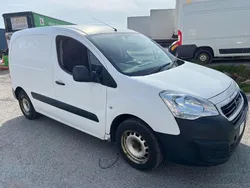 White Used 2017 Peugeot Partner S MPV | £1,999 (Good price)