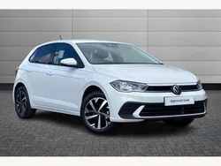 Pure white New 2025 VW Polo Match Hatchback | £20,060 (Fair price)