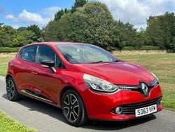 Red Used 2013 Renault Clio IV Dynamique Hatchback | £2,695 (Fair price)