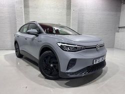 Grey Used 2022 VW ID.4 Pure SUV | £18,650 (Fair price)