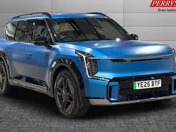 Used 2025 Kia EV9 2 SUV | £64,600 (Super price)