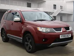 Red Used 2010 Mitsubishi Outlander Warrior SUV | £2,495 (Good price)