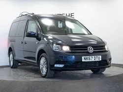 Blue Used 2017 VW Caddy Maxi Life Life MPV | £12,750 (Good price)