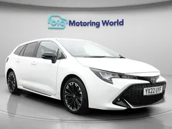 White Used 2022 Toyota Corolla Sport Estate | £19,400 (Fair price)
