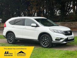 White Used 2017 Honda CR-V SE Plus SUV | £9,995 (Fair price)