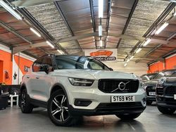 Silver Used 2019 Volvo XC40 R-Design SUV | £19,995 (Fair price)
