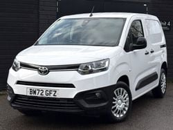 White Used 2023 Toyota Proace Van | £14,990 (Fair price)