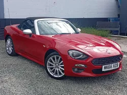 Red Used 2016 Fiat 124 Spider Anniversary Cabriolet | £9,095 (Fair price)
