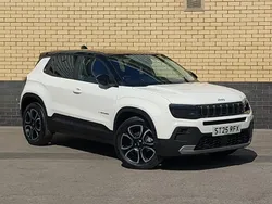 Bicolour solid snow white with volcano roof New 2025 Jeep Avenger Summit SUV | £23,498 (Fair price)