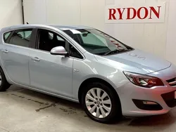 Silver Used 2014 Vauxhall Astra Hatchback | £7,695 (Expensive)