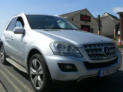 Silver Used 2010 Mercedes ML350 SUV | £4,495 (Fair price)