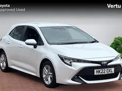 White Used 2022 Toyota Corolla Hatchback | £16,633 (Fair price)