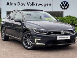 Grey Used 2018 VW Passat Advance Sedan | £13,595 (Fair price)