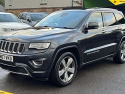 Grey Used 2017 Jeep Grand Cherokee Overland SUV | £16,995 (Fair price)
