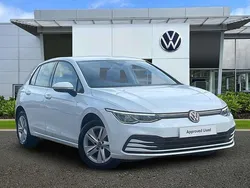 Pure white Used 2021 VW Golf VIII Life Hatchback | £15,491 (Fair price)