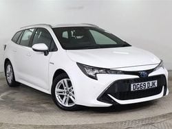 White Used 2019 Toyota Corolla Estate | £15,970 (Good price)