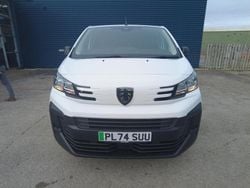 White New 2025 Peugeot e-Expert Van | £17,995 (Good price)