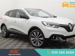 White Used 2017 Renault Kadjar Signature SUV | £9,790 (A bit pricey)