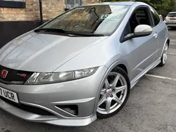Silver Used 2007 Honda Civic Type R Hatchback | £2,999 (Fair price)