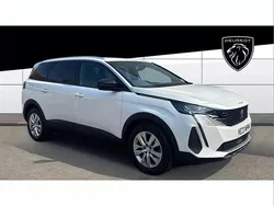 White Used 2023 Peugeot 5008 Allure+ MPV | £19,399 (Fair price)