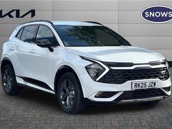 White Used 2025 Kia Sportage 2 SUV | £29,895 (Good price)